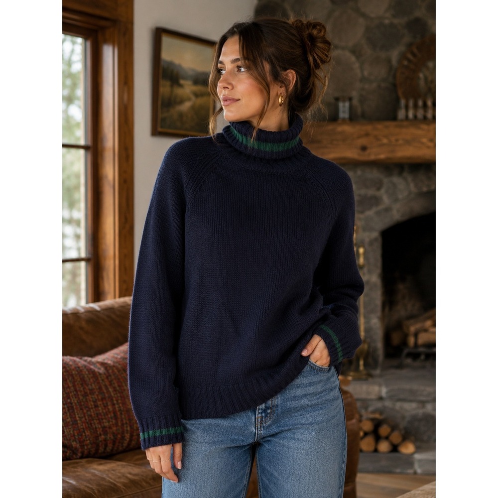 Vintage LL Bean Womens XL Navy Blue Wool Blend Turtleneck Sweater Pullover